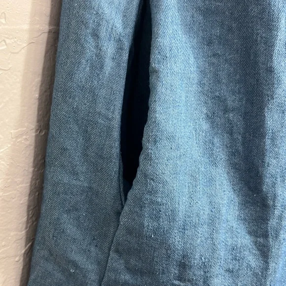 BLUE BLOUSE WITH POCKETS SIZE P2P 19β - Picture 2 of 5